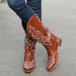 Tall Boots New Autumn/Winter Export Style Women's Footwear (Wish): Plus-Size, Embroidered, Pointed-Toe Leather Boots — Women's Knee-High Riding Boots