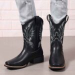 Tall Boots New Autumn/Winter Collection: Western-Style Plus-Size Mid-Calf Boots with Chunky Heels and Embroidery