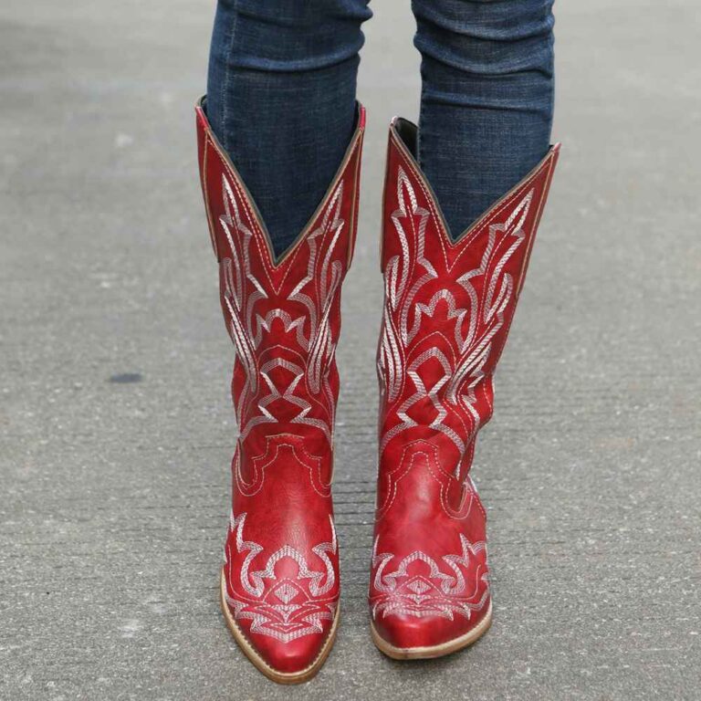 Tall Boots New Autumn/Winter Export Style Women's Footwear (Wish): Plus-Size, Embroidered, Pointed-Toe Leather Boots — Women's Knee-High Riding Boots